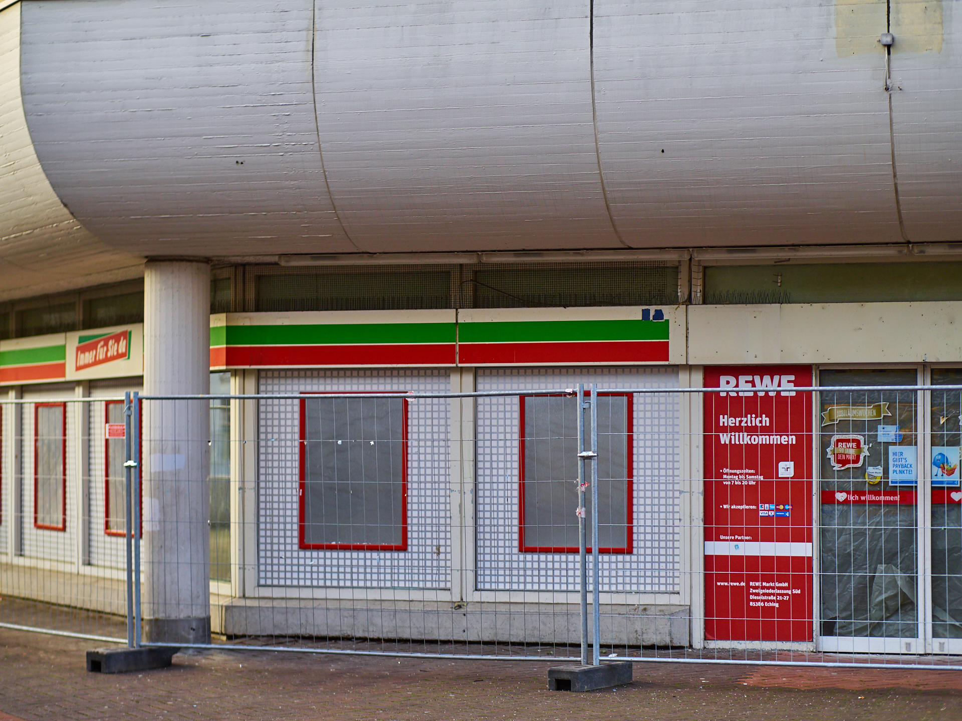 EDEKA, REWE, Sanierung, Marx-Zentrum