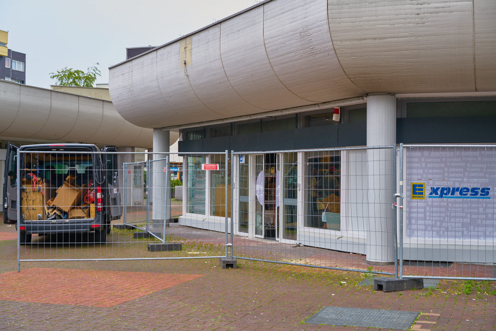 Marx-Zentrum, Peschelanger,EDEKA Sanierung, REWE Schließung, Einkaufscenter
