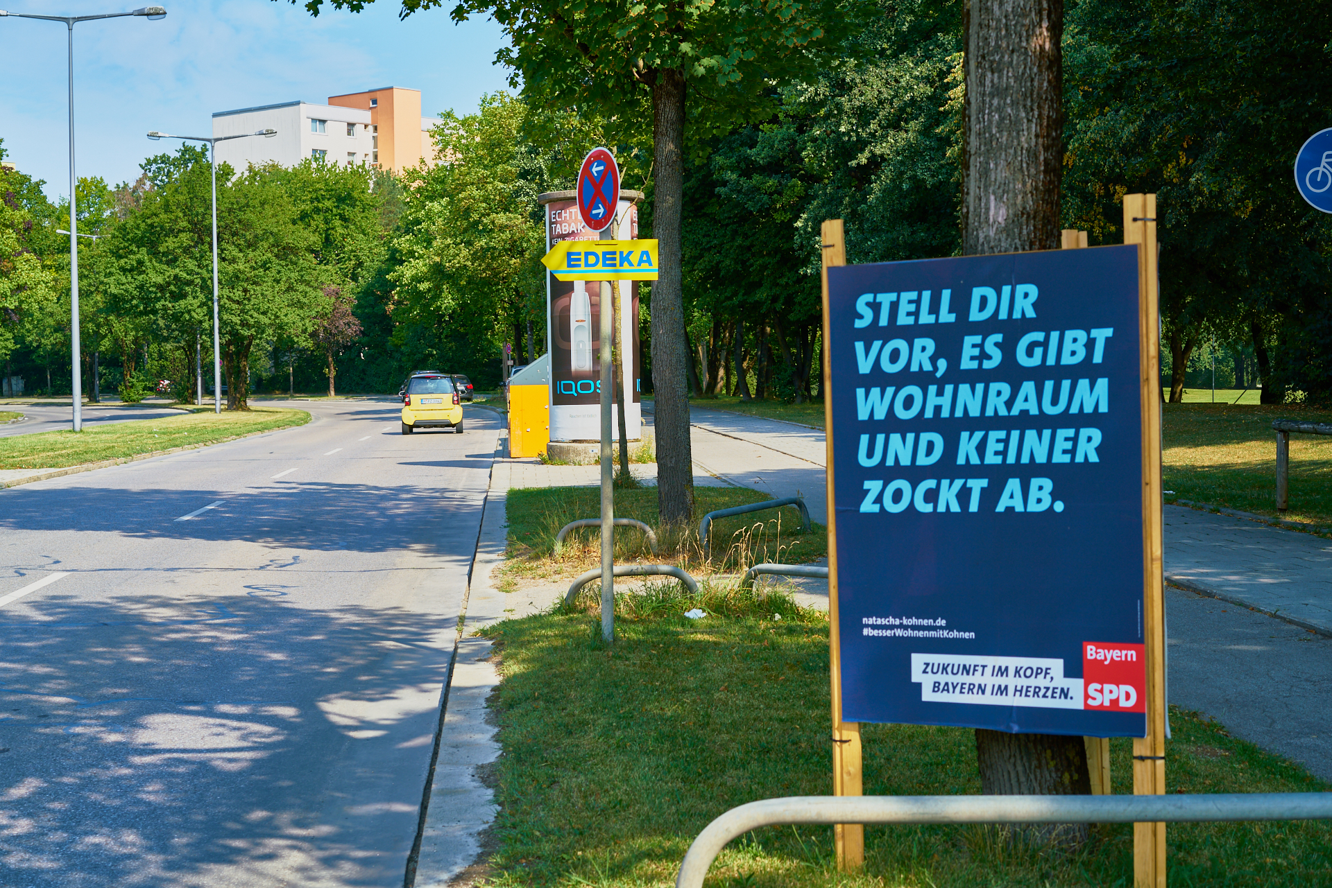 Neue Hinweisschilder für unser #EDEKA im #Marx-Zentrum