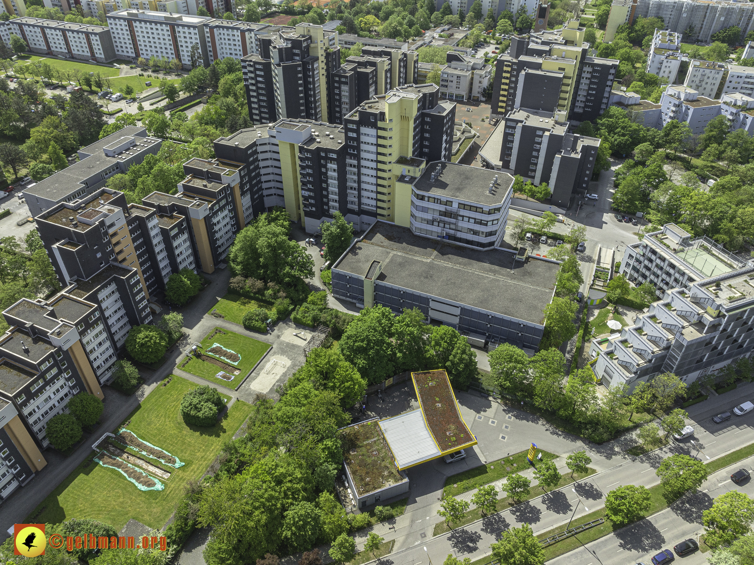 30.04.2024 - Tiefgaragensanierung am Karl-Marx-Ring 52-62 in Neuperlach